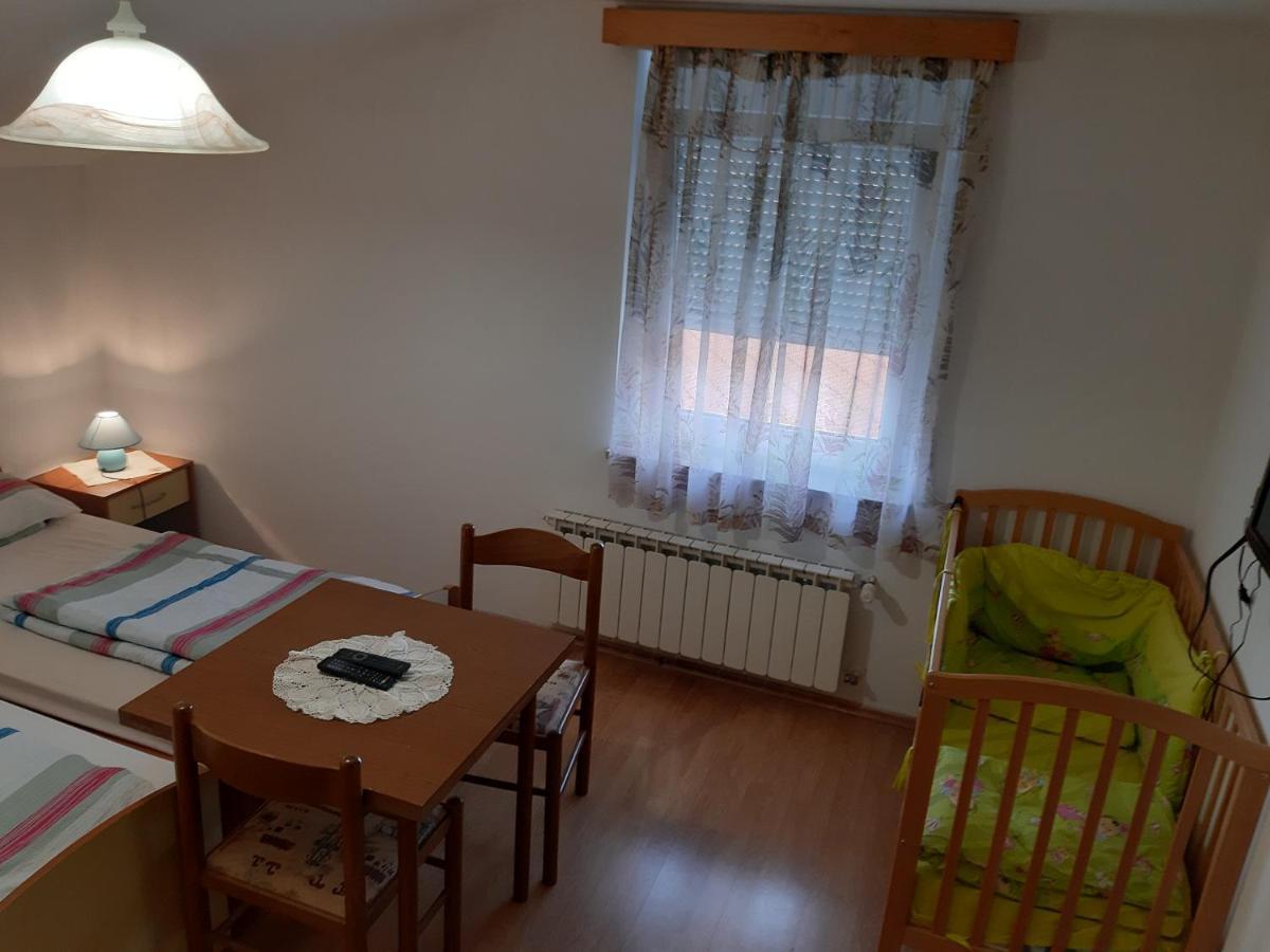 Turisticna Kmetija Siroko Villa โทลมิน ภายนอก รูปภาพ