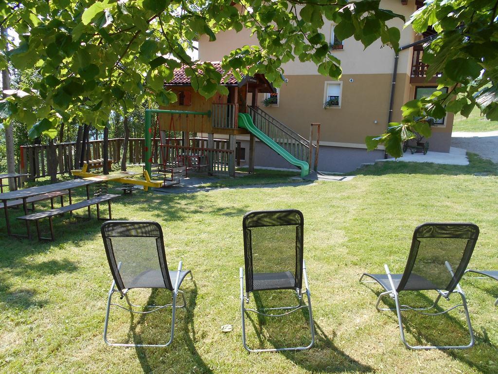 Turisticna Kmetija Siroko Villa โทลมิน ภายนอก รูปภาพ